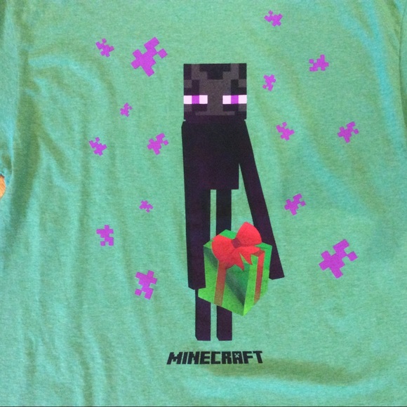 ❤️3/$15❤️ NWT! Minecraft Holiday T-shirt - Picture 2 of 5